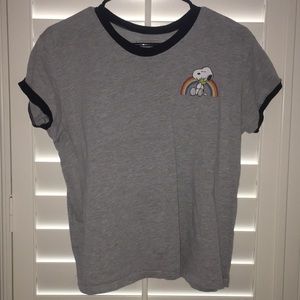 Peanuts tee